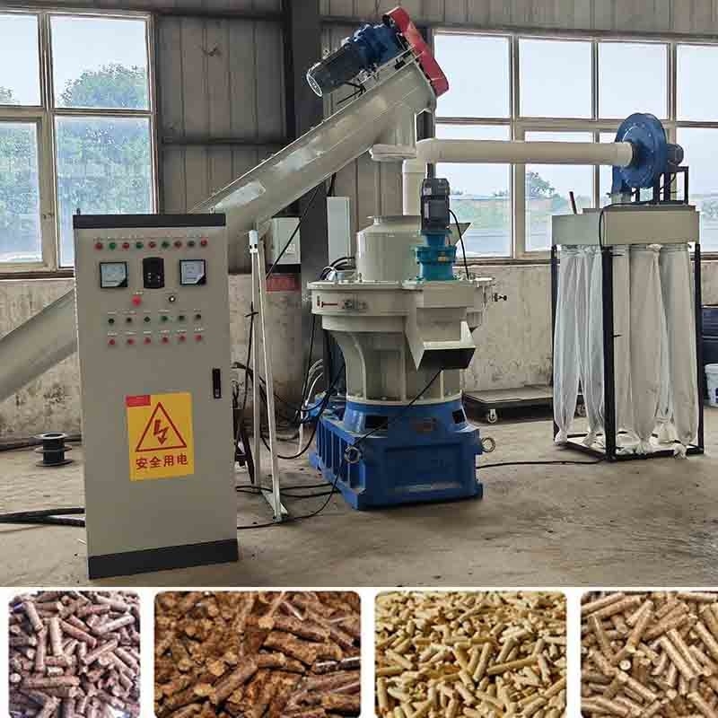 Biyokütle Yonca Pelet Yapma Makinesi Talaş Pirinç Kabuğu Pelet Makinesi 1.5-2 T / H