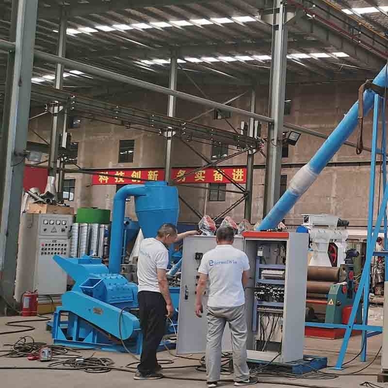 600-800kg / H Ahşap Pelet Üretim Hattı Biyokütle Pelet Yapma Makinesi Düz Kalıp