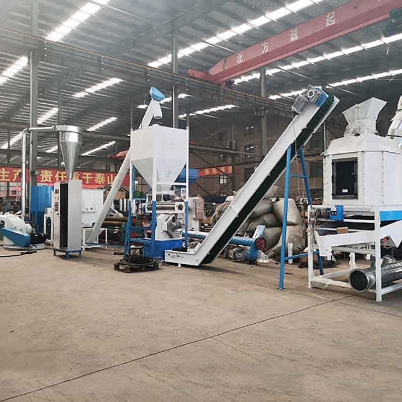5 T / H Hayvan Yemi Pelet Üretim Hattı Domuz İnek Yemi Pelet Yapma Makinesi