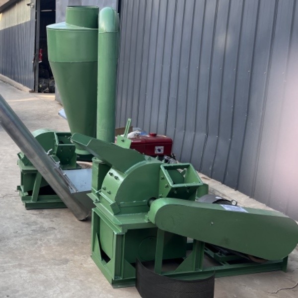 Tahıl Mısır Soya Ahşap Talaş Tahtası Parçalayıcı Öğütücü Kırma Makinesi Çok fonksiyonlu pulverizatör