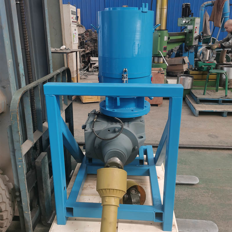 Ahşap Yem Pelet Üretimi İçin Dizel Motor PTO Pelet Değirmeni 8mm Pto Pelet Makinesi