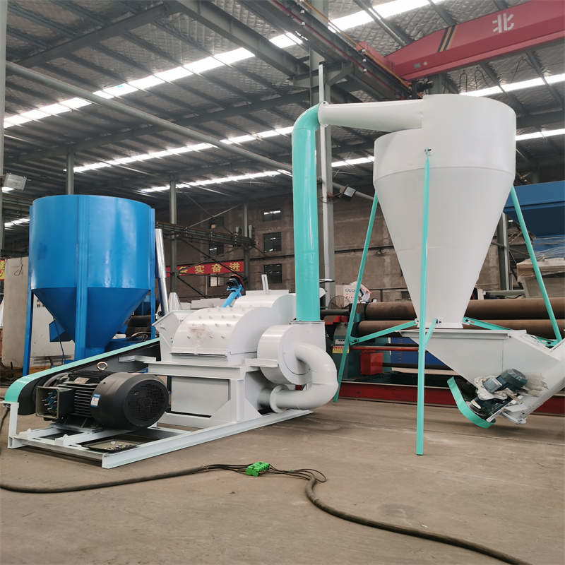 118KW Ahşap Pellet Üretim hattı 1000-2000kg/H 2000*500*600cm Elektrik Kontrol Kabinesi