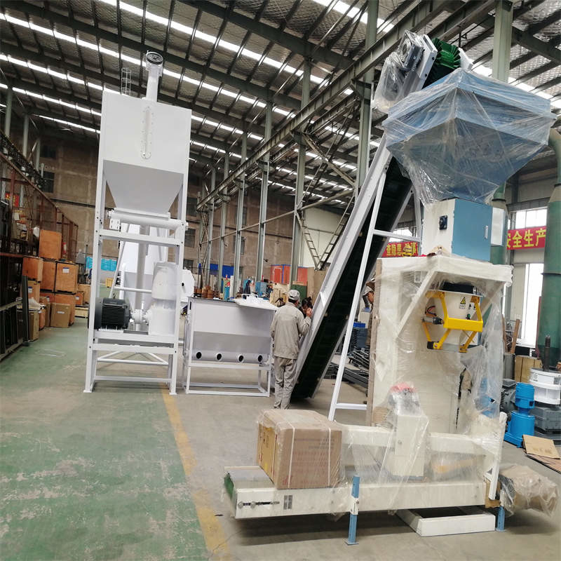 1000kg/H Besin Pellet Üretim Hatı Çömelme Karıştırma Granülasyon Soğutma Paketi 5in1