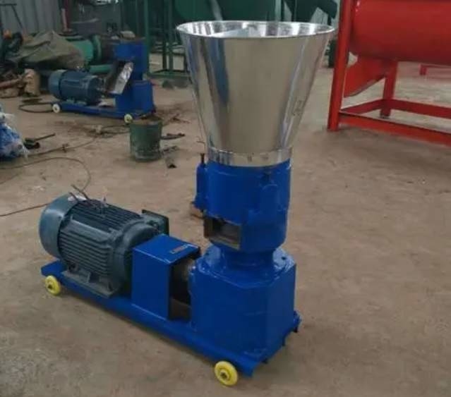 Ana Sayfa Ahşap Pellet Fabrikası Çömlek Tozu Sıkıştırılmış Ahşap Briketleme Makinesi Ahşap Yakıt Pellet Yapma Makinesi