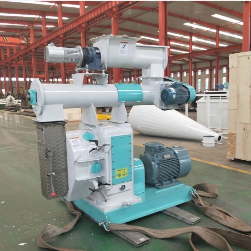 1-1.5 T/H Besin Pellet Maker Ring Die Horizontal Granulator In Feed Mills Farms And Breeding Industries (Bırakma ve yetiştirme endüstrilerinde besin pellet üreticisi)