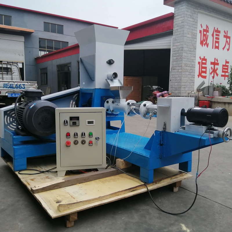 Özel balık besleme ekstrüder kapasitesi Otomatik Güç Tek / Çift vida 5.5-160 KW