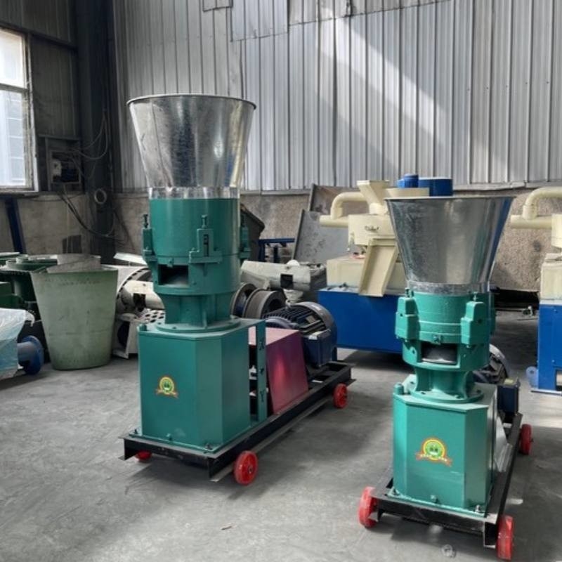 Biyo kütle yakıt üretimi için profesyonel pelet değirmen makinesi besleme pelet makinesi