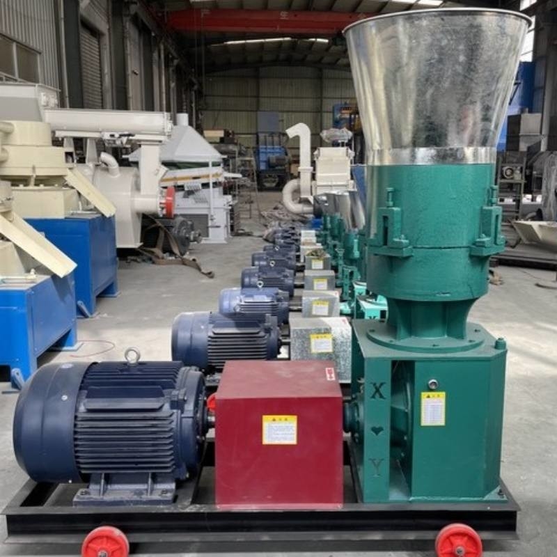 Biyo kütle yakıt üretimi için profesyonel pelet değirmen makinesi besleme pelet makinesi