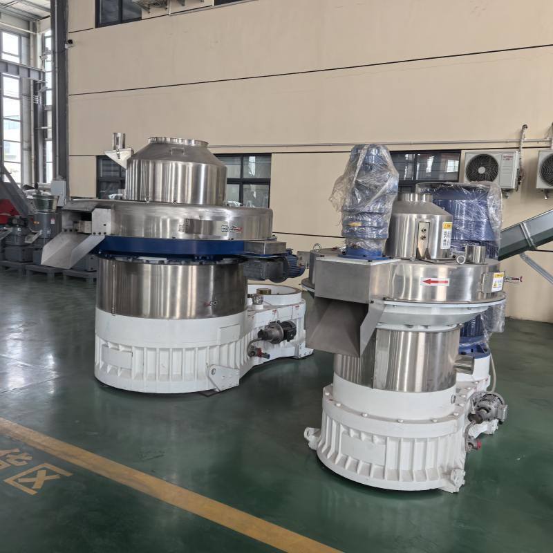 Enerji tasarrufu Yüksek verim Uzun süreli performans Ahşap Pellet Mill Biyokütle Briquetting Makinesi