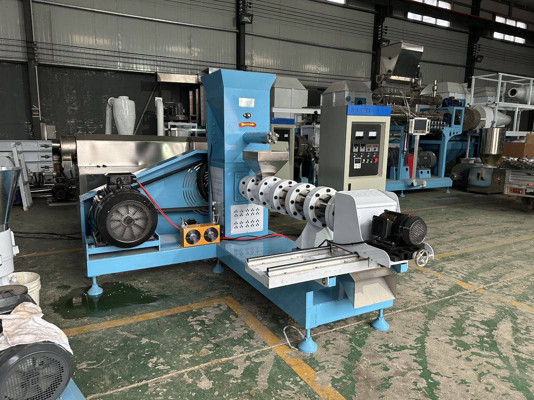 0.5-1 Ton/saat Kapasiteli, Ot Yemi Hammaddeli ve Mühendis Kılavuzlu Kurulumlu Hayvan Yemi Pelet Üretim Hattı