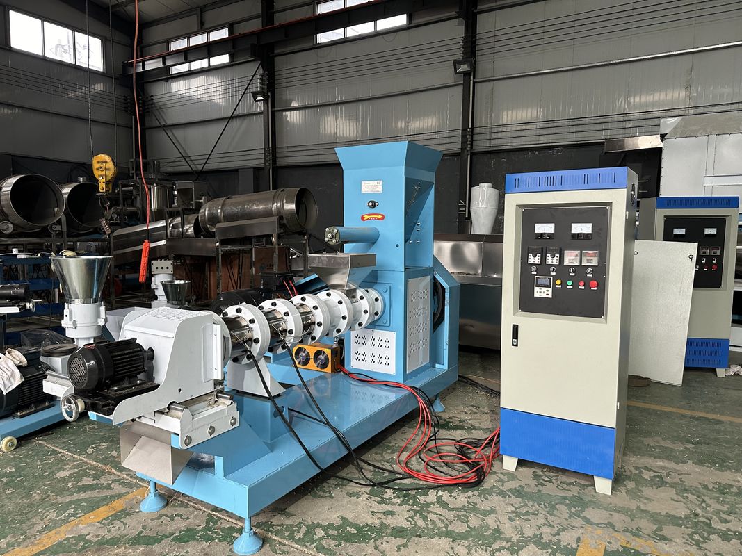 0.5-1 Ton/saat Kapasiteli, Ot Yemi Hammaddeli ve Mühendis Kılavuzlu Kurulumlu Hayvan Yemi Pelet Üretim Hattı