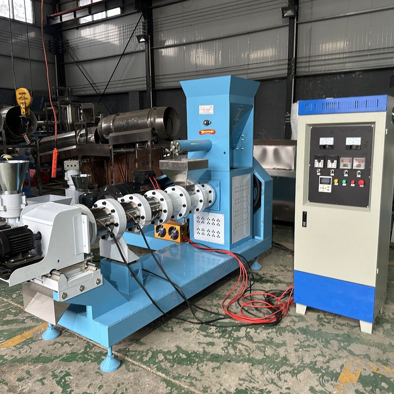0.5-1 Ton/saat Kapasiteli, Ot Yemi Hammaddeli ve Mühendis Kılavuzlu Kurulumlu Hayvan Yemi Pelet Üretim Hattı