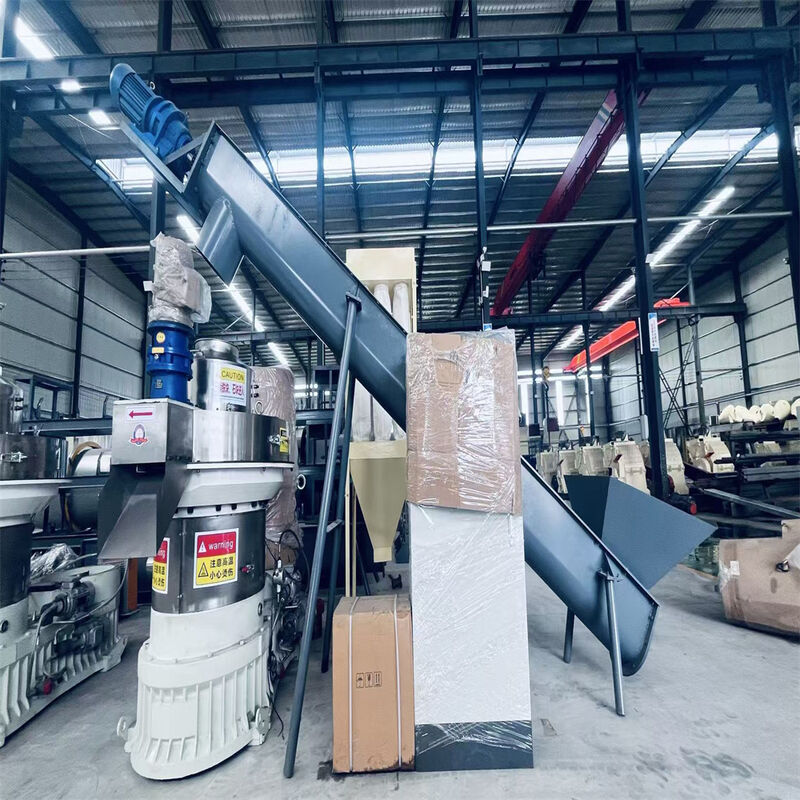 Enerji tasarrufu sağlayan biyomassa peleti üretim hattı için 0,5-15 T / H kapasiteli ve yüksek kromlu alaşımlı çelik ölçekli ticari halka döşeme ahşap pelet makinesi