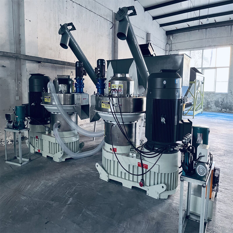 Yüksek Kapasiteli 1-10TPH Biyokütle Pellet Üretim Hatı Çam Samanı Ahşap Çipleri Çevreye Dostu