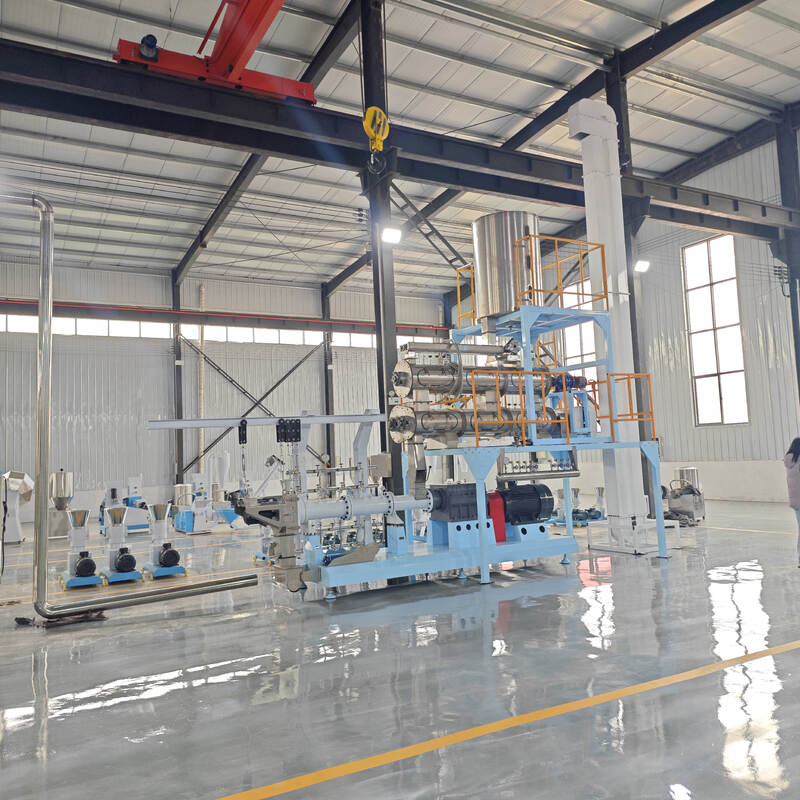 Çeşitli fonksiyonlu tek çift vidalı besin ekstrüzyon hattı 500KG/H-10T/H Paslanmaz çelik yapısı ile balık besini ve evcil hayvan besini üretimi kapasitesi