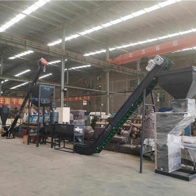 Düz Kalıp Biyokütle Üretim Hattı 6-8MM 0.5-10t / H Saman Pelet Üretim Hattı