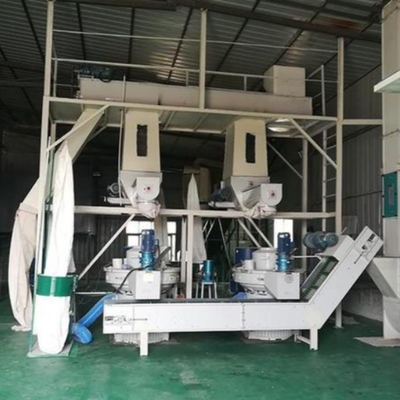 118KW 2000kg/h Biyokütle Pellet Üretim Hatı Ahşap Üretimi
