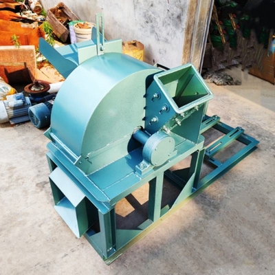 1-3T 37KW Atık Ahşap Çakıştırıcı Ahşap Çipleri Biyokütle Parçacık Kabuk Çakıştırıcı