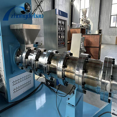 Balık Beslenme Ekstrüder Makinesi DGP100 Yüzen ve Batıyan Pellet Yapımcısı Ağır Güçlü Çerçeveyle Akvaçülüğe Yeterli Beslenme Mühendisi